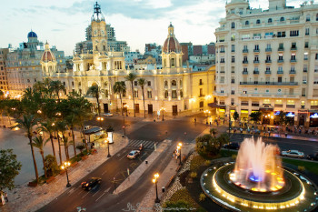 Vista de la Plaza del Ayuntamiento - Lema Asesores
